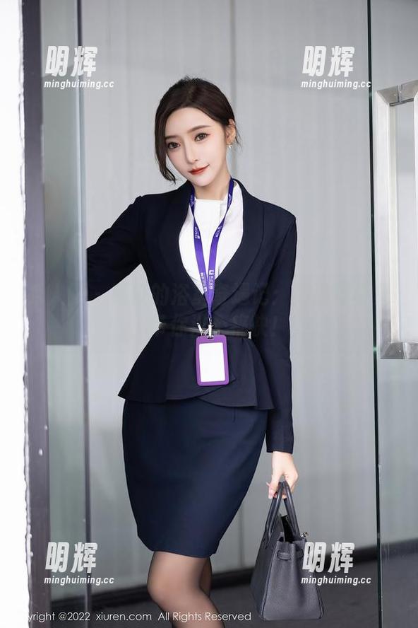 秀人网 - 葛征的浴室奇遇记：高清写真集，带你洗个痛快！