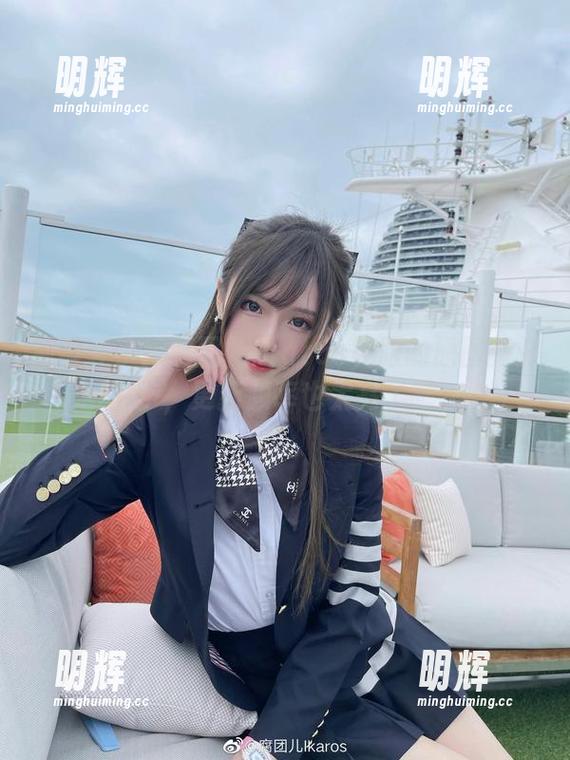 腐团儿Ikaros 别再等了!腐团儿Ikaros礼服的原图新鲜出炉,更新频率也太高了吧?