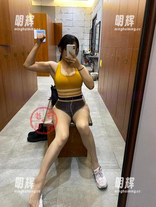 若若老师 微密圈 - 享受视觉盛筵:若若老师的厨娘图集,怎能不马上下载?