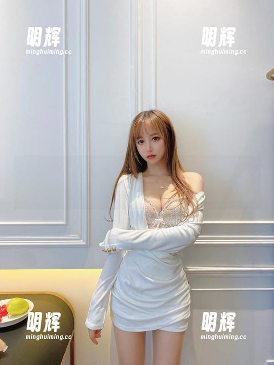 过期米线线 过期米线线美腿照片:来吧,翻转一下你对‘腿’的朦胧想象!