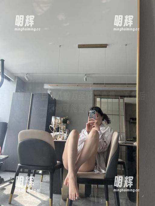 微密圈 - 金希儿的万圣节写真集，下载后一切都可能变得神秘！