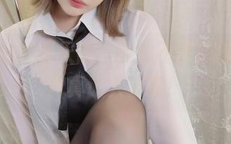 连体衣腿长到天际，雯妹不讲道理高清照片真让人羡慕！