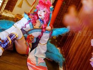 被雯妹不讲道理姐姐的魅力征服，原图下载直击心灵！