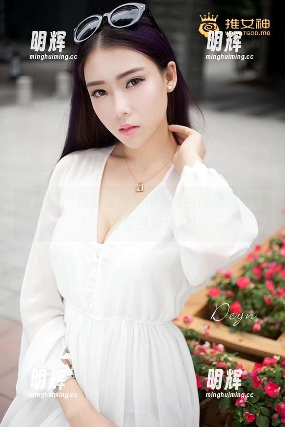 青豆客 - 徐妍馨Mandy双马尾最新原图：这发型我给满分！