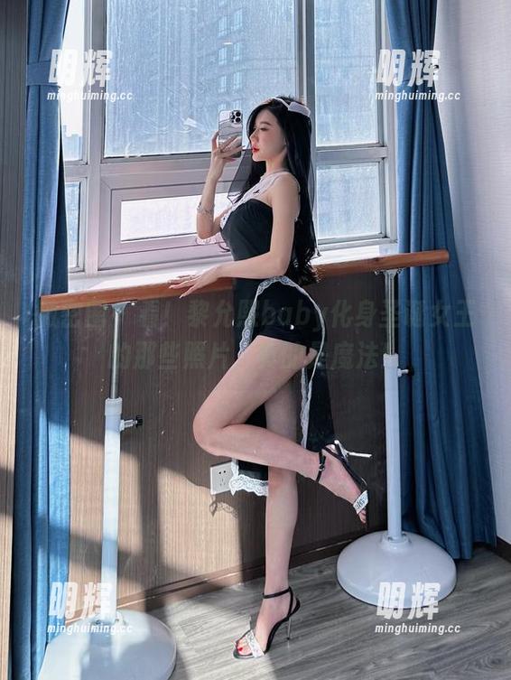 黎允熙baby 微密圈 - 看!黎允熙baby化身圣诞女王的那些照片,真的是魔法!