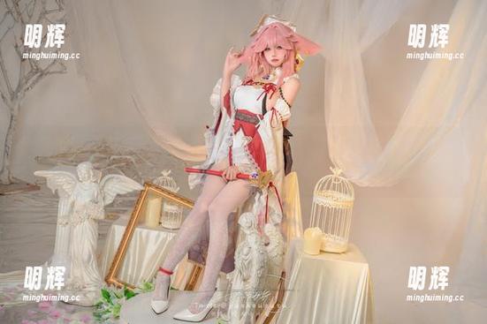 黏黏团子兔 黏黏团子兔最新写真集大揭密,奶嘴死库水的每一幕都充满暧昧!